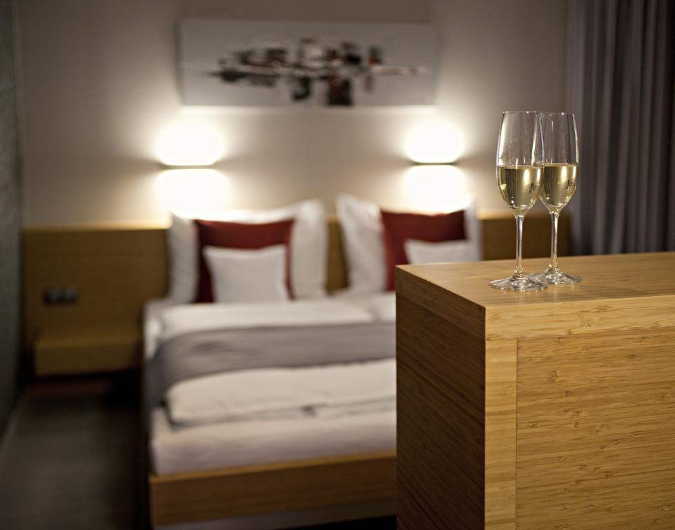 Wellness Hotel Abacie โนวี ยิชีน ภายนอก รูปภาพ